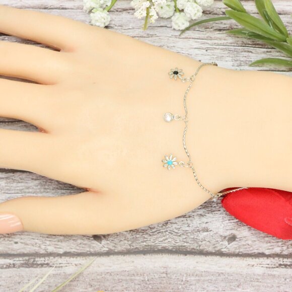 "Trendy Bracelet for Girls & Women – Cute, Adjustable & Gift-Ready | MLCRC1314 - Picture 9 of 10